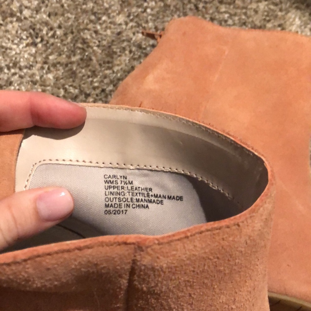 Booties - Picture 4 of 4